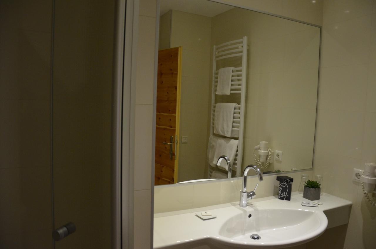 Hotel Alhartinger Hof Leonding Room photo